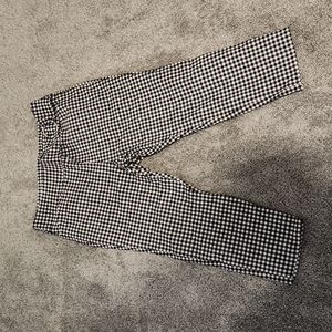 Maurices capri pants
